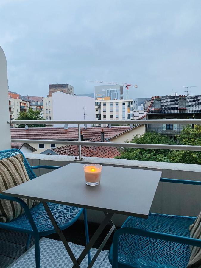 Tichnich Appartement - 2 Bedrooms - 1 Min Away From Train Station 安纳马斯 外观 照片